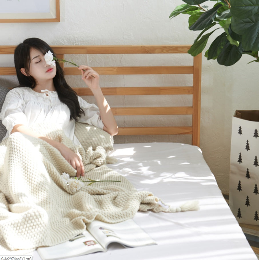 Elegance and softness for mom's favorite corner