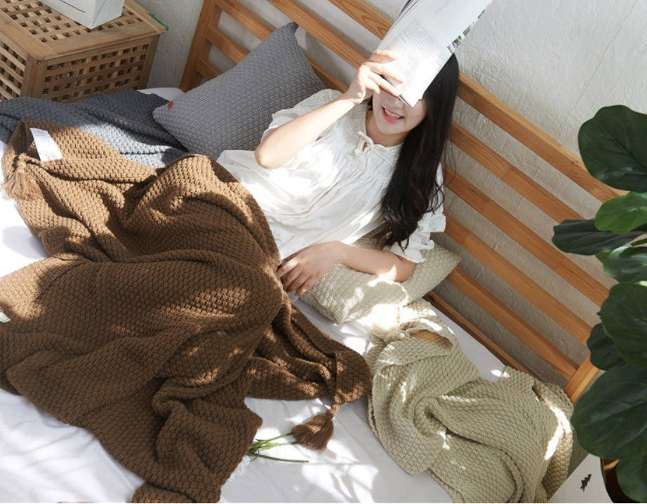 Elegance and softness for mom's favorite corner