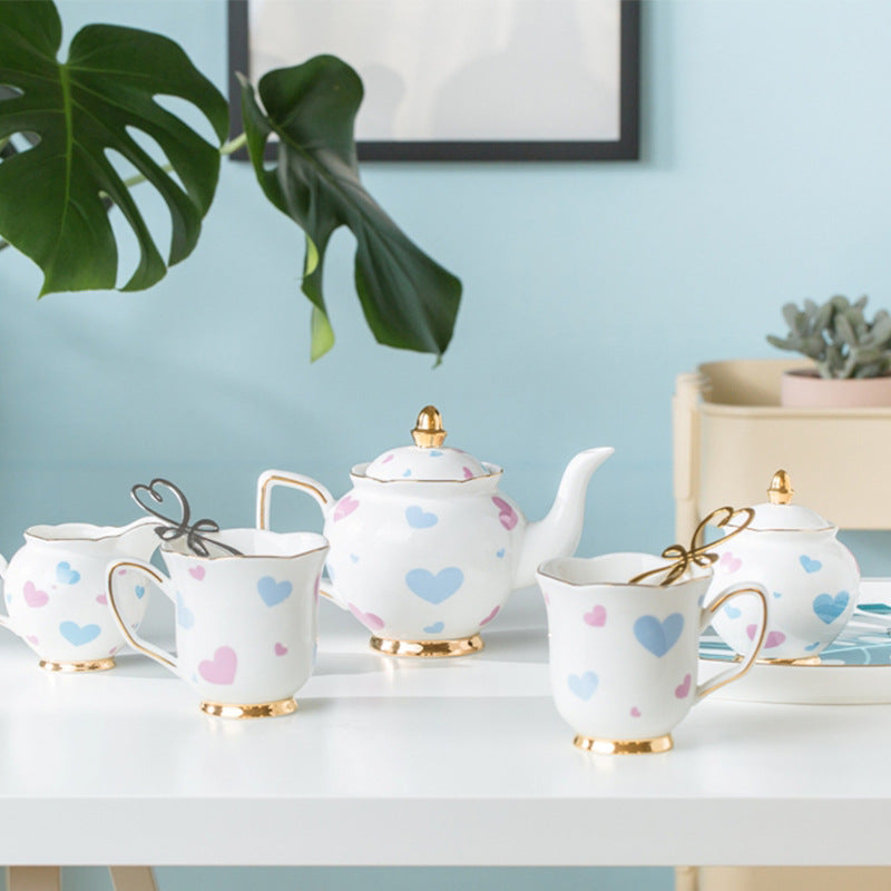 Handcrafted Tea and Coffee Set with Gold Accents – A luxurious gift for mom